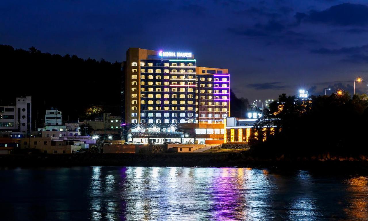 Yeosu Hotel Haven Bagian luar foto