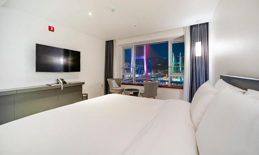 Yeosu Hotel Haven Bagian luar foto
