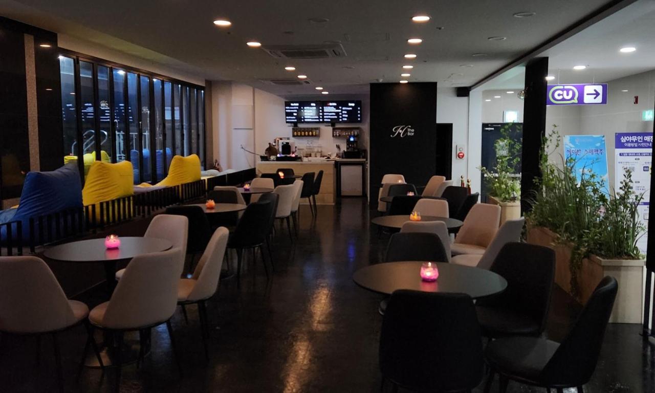 Yeosu Hotel Haven Bagian luar foto
