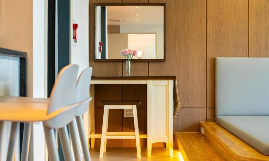 Yeosu Hotel Haven Bagian luar foto