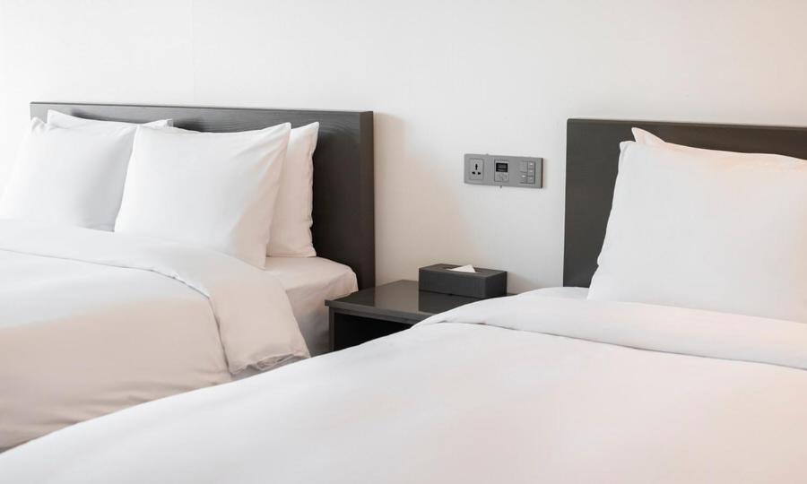 Yeosu Hotel Haven Bagian luar foto